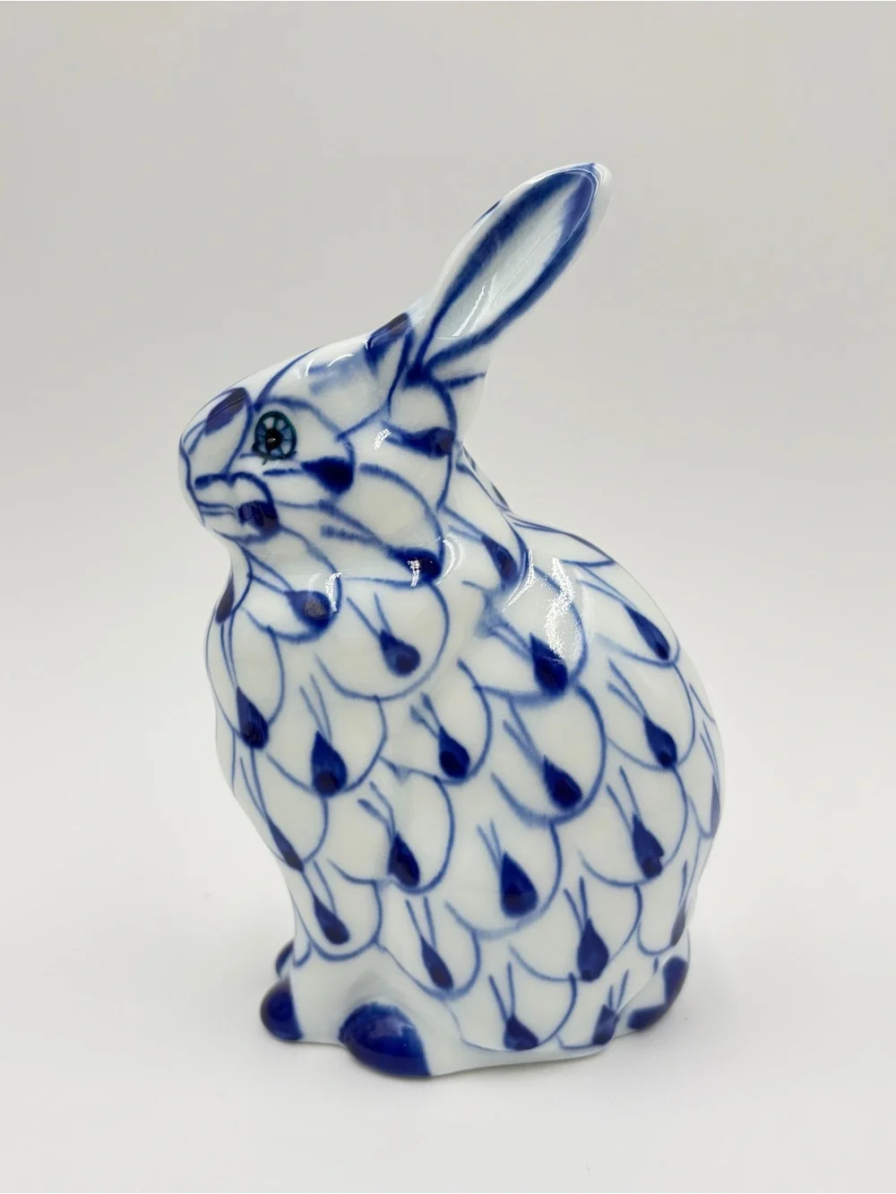 Andrea by Sadek Vintage Blue and White Fishnet Porcelain Bunny Rabbit Figurine